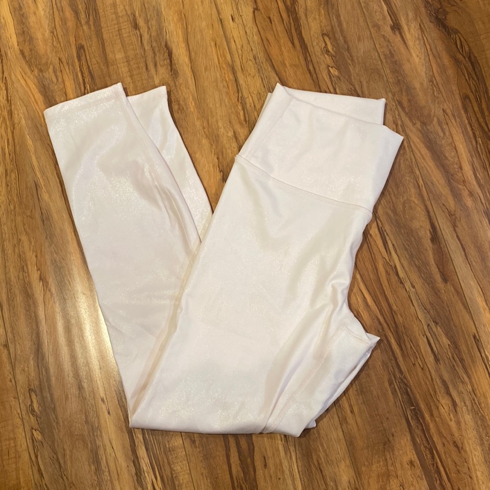 Fabletics pearly white leggings size XS